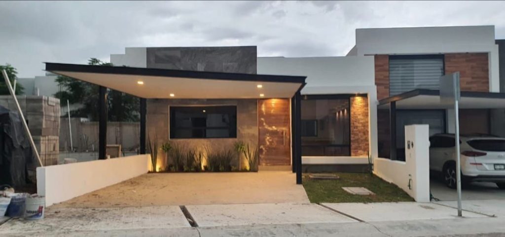 Venta de Casa una planta en Corregidora, cerca Tejeda, amenidades