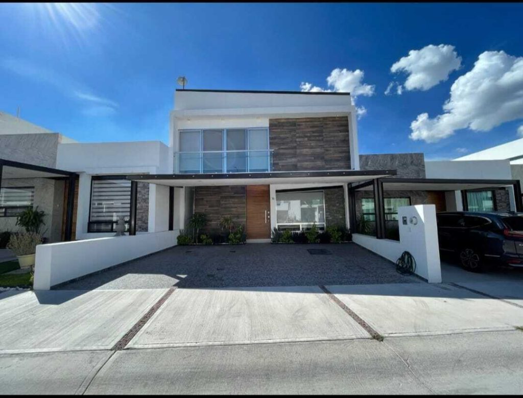 Renta casa en Cañadas del Areoyo, Corregidora