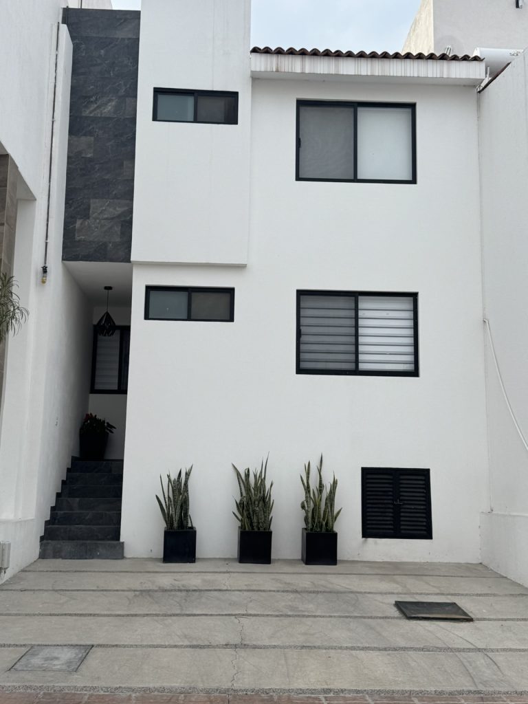 Hermosa Casa en Venta en Pedregal de Schoenstatt Praderas