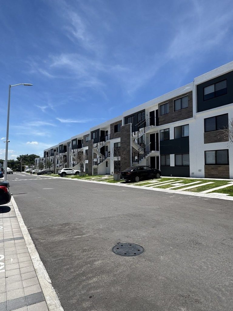 RENTA Habitación para Rommie