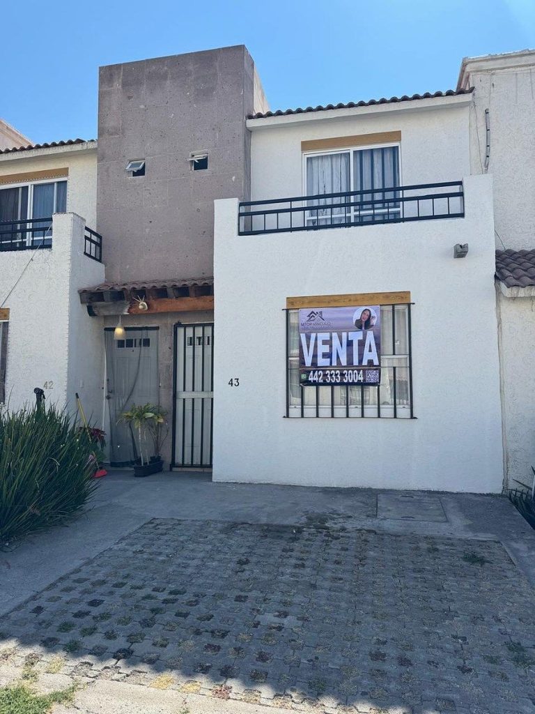VENTA de Casa en Mayorazgo