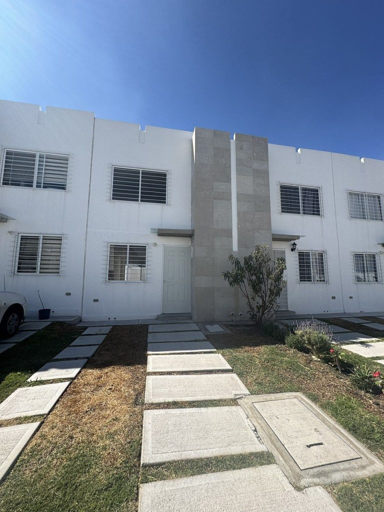 Casa 🏡 en RENTA en Sendas Residencial de 2 Recámaras el Marqués